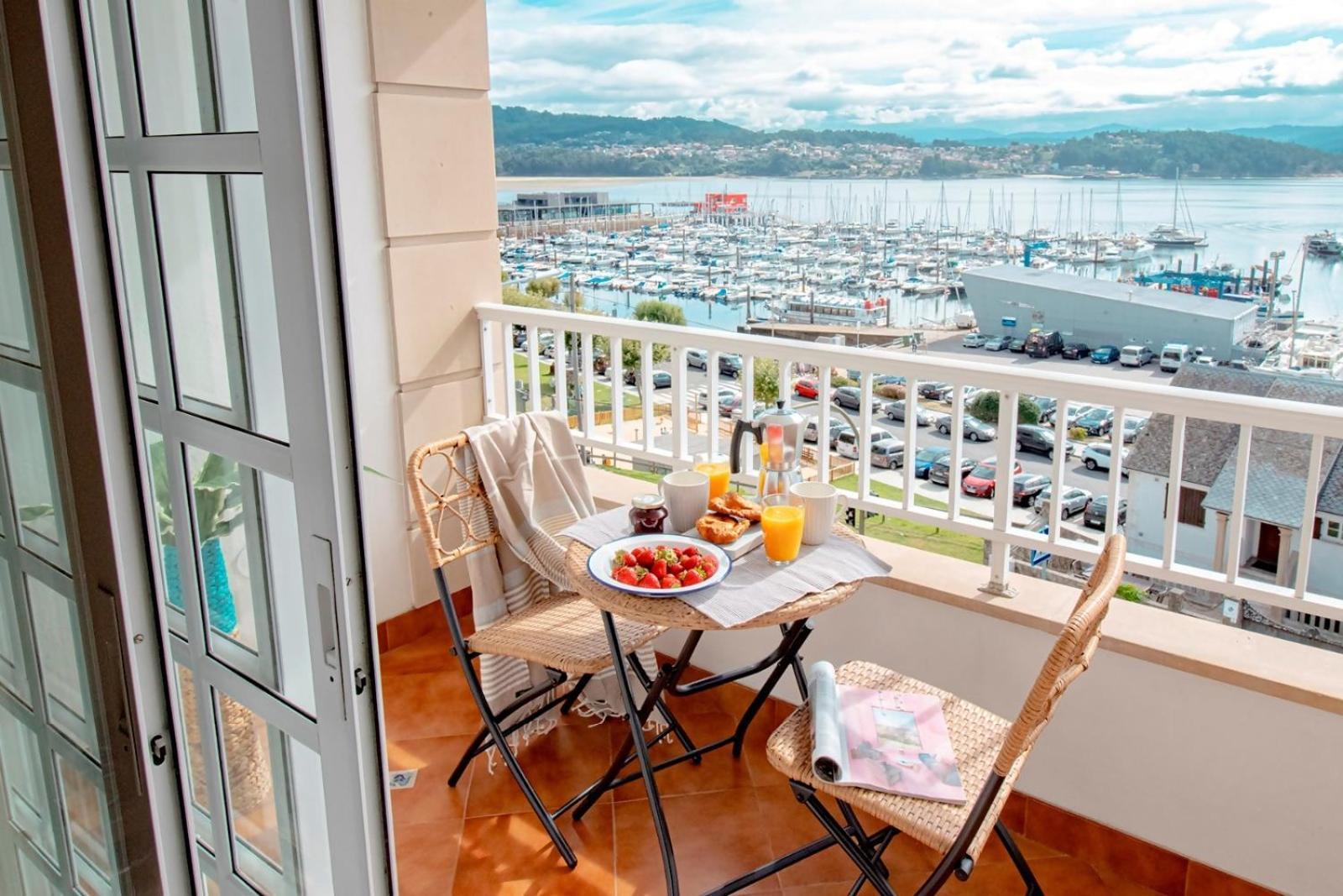 Bleumaison-Combarro Port Con Vistas Al Mar Exterior photo